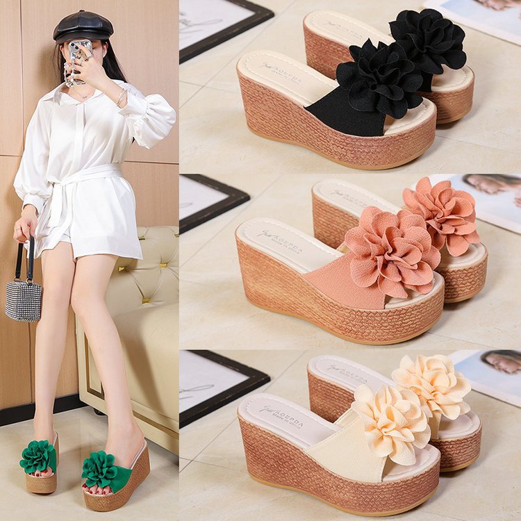 Dame Wedge-sandaler med floralt dekoration og skridsikker sål Stilla