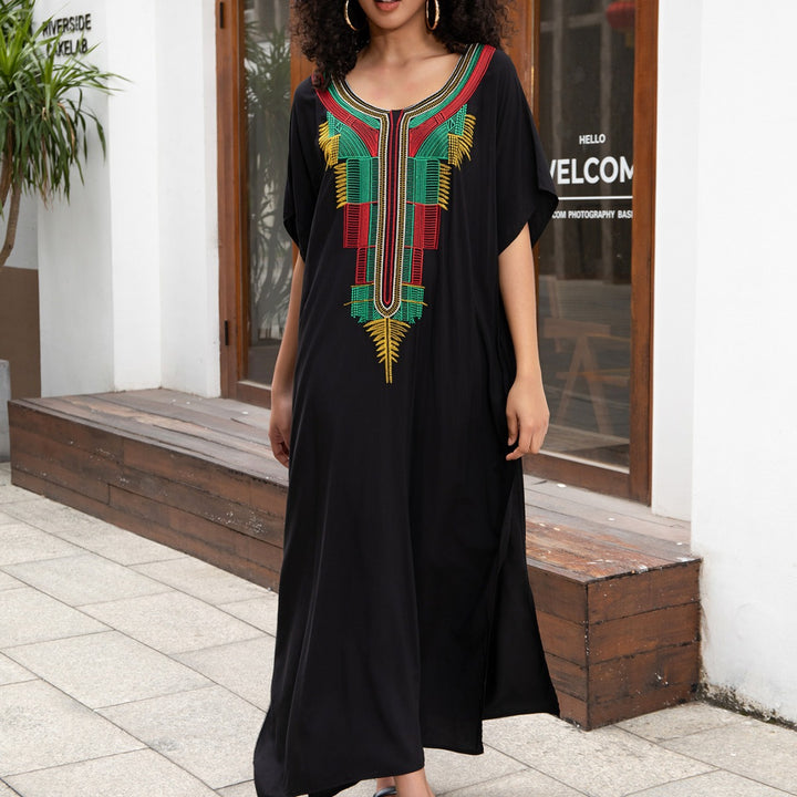 Dame Kaftan Kjole med kunstnerisk etno-mønster og flydende snit Stilla