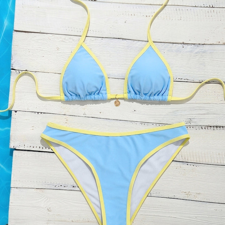 Dame Triangel-Bikini med elegante kontrastdetaljer Skovae