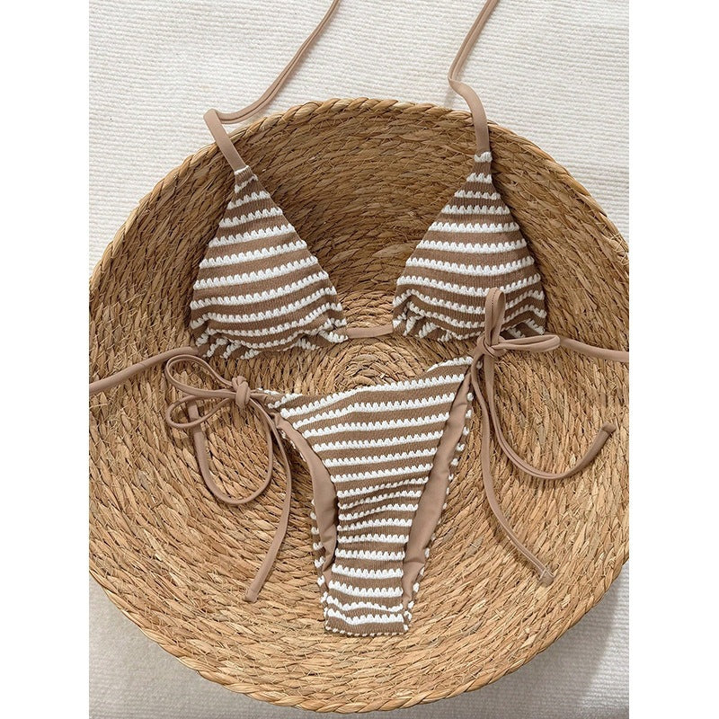Dame triangel-bikini med fashionable stribemønster og justerbare bindebånd Skovae