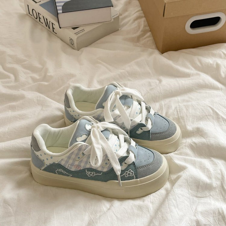 Dame sneakers i legende design med detaljerede dyremotiver og behagelig dæmpning Stilla