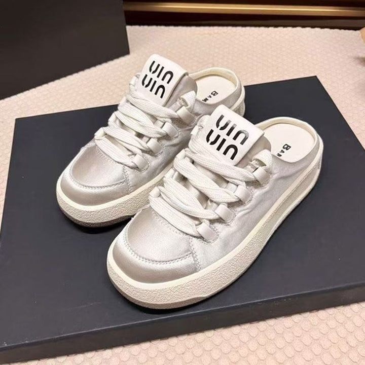 Dame mode Sneakers med åndbart overmateriale og sporty design Stilla