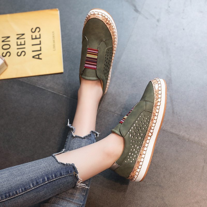 Dame Komfortable Slip-on Sneakers med åndbar perforering Stilla