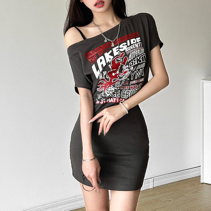 Dame OverStørrelse T-Shirt med trendy print og asymmetrisk snit Stilla