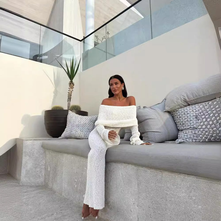 Kvinders elegante off-shoulder strikkjole med lange ærmer og bred ben Skovae