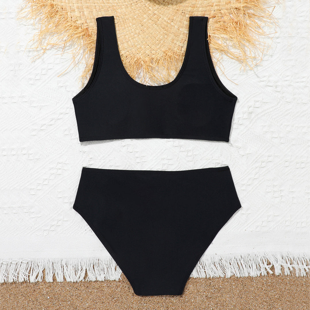 Dame Sporty bikini med raffineret ribdesign og højskåret trusse Stilla