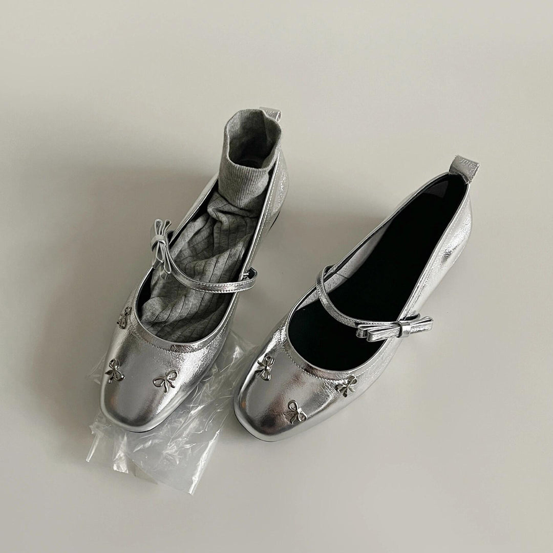 Dame Floral-dekorerede Metallic Mary Jane Flats Stilla