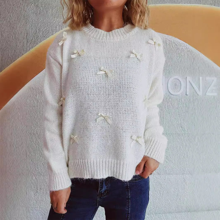 Kvindernes strikket sweater med legende sløjfeapplikationer Stilla