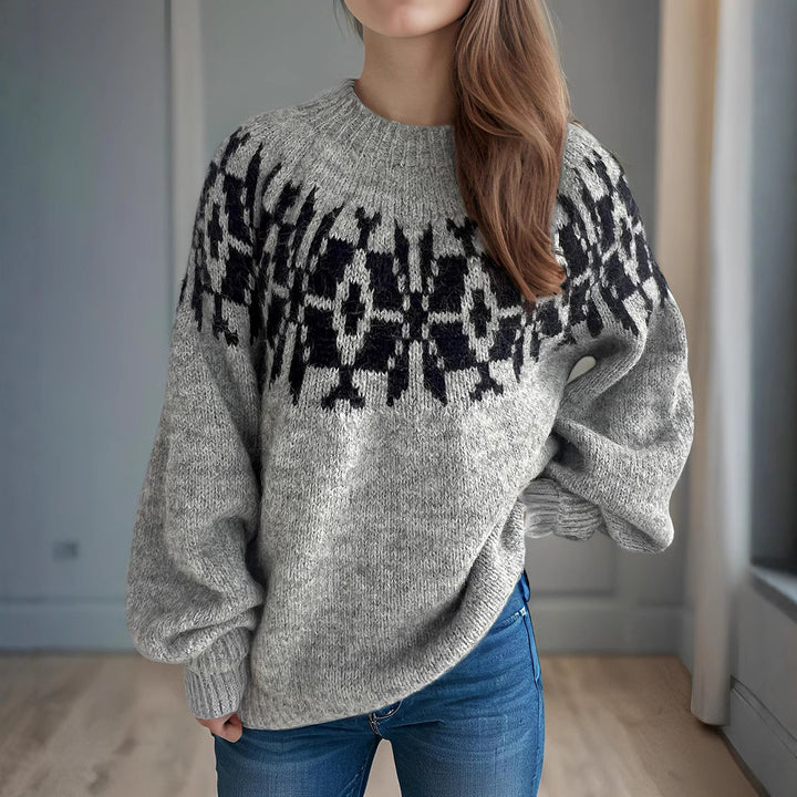 Kvinders behagelige sweater med moderne norsk mønster Stilla
