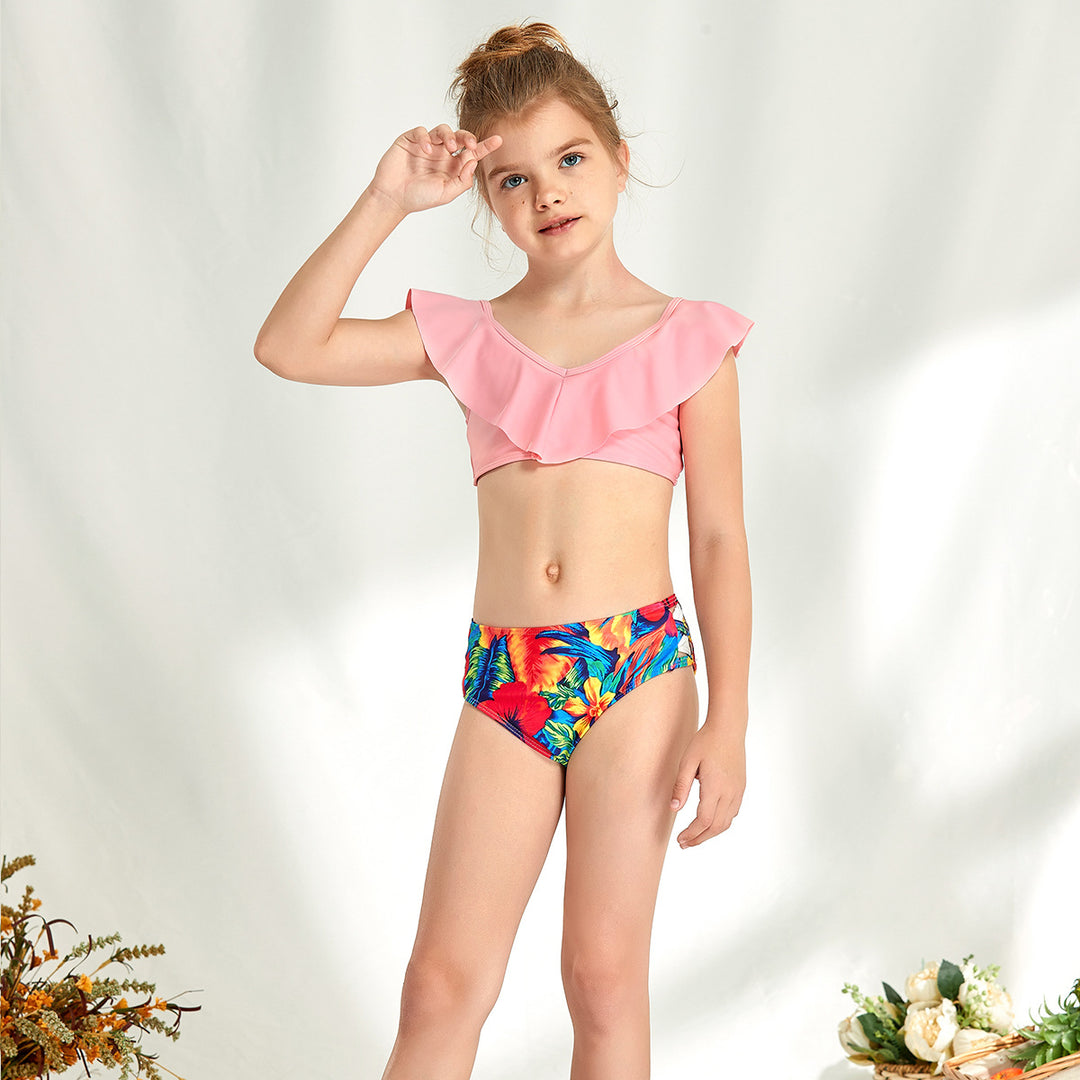 Dame bikini sæt med glædelig ruffle top og farverigt blomsterdesign Stilla