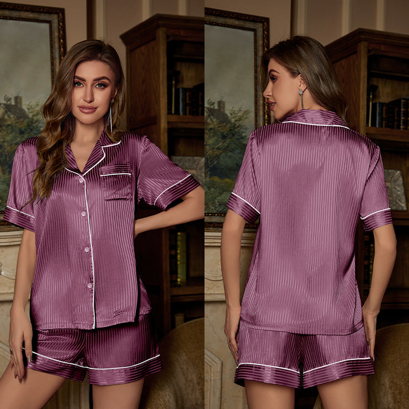 Dame Satin Pyjamasæt med stribet design og kontrasterende paspels Stilla