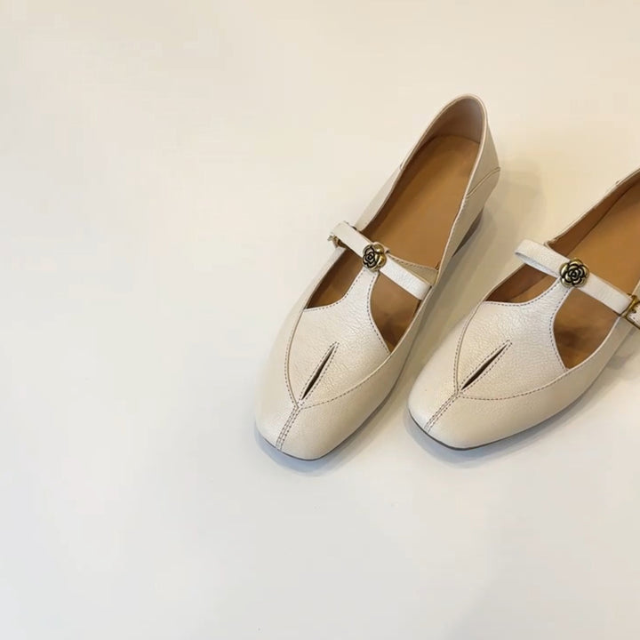 Kvinder Mary Jane Slipper med dekorativ spænde Stilla