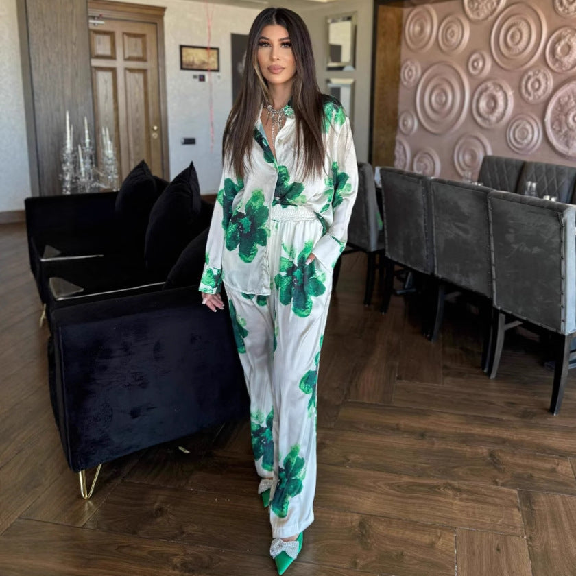 Dame Satin pyjamas med blomstermønster Stilla