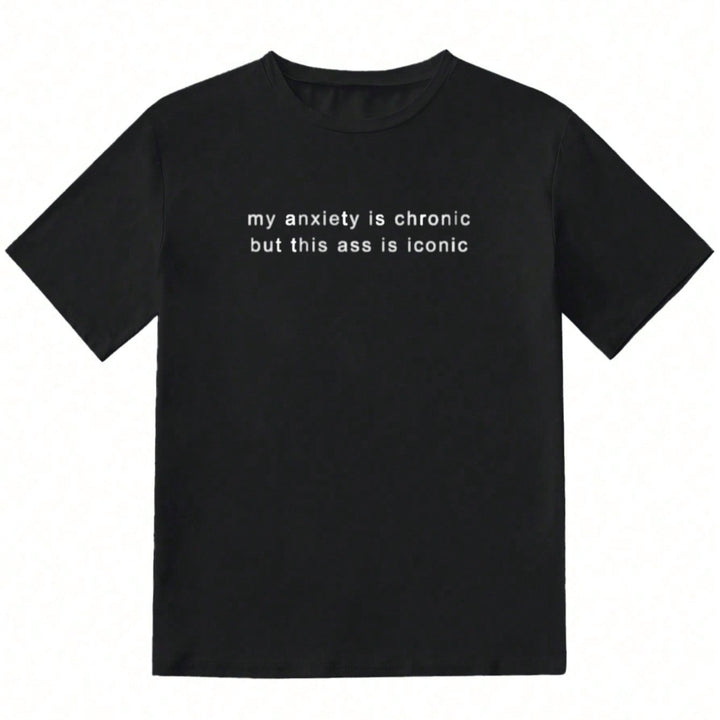 Dame T-shirt med kreativt statement og afslappet snit Skovae