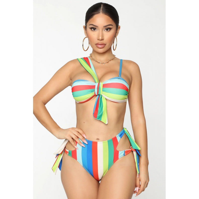 Dame bikini-sæt med højtskåret design og legende sløjfe lukning Skovae