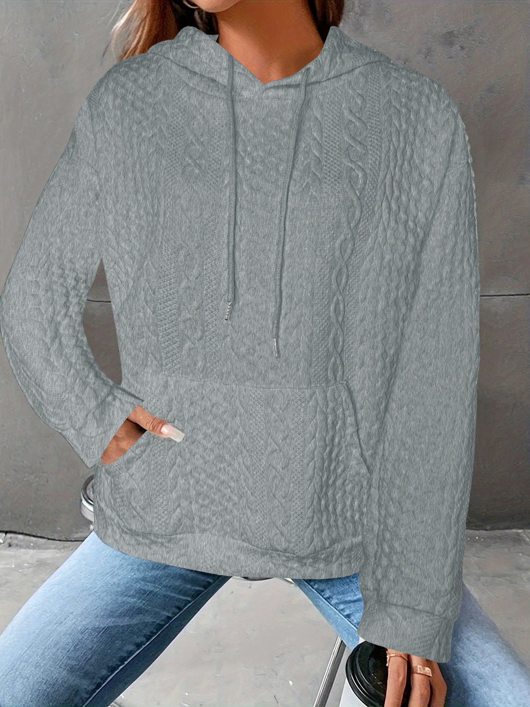 Dame Oversized Strikhoodie med Kængurulomme og Hætte Stilla