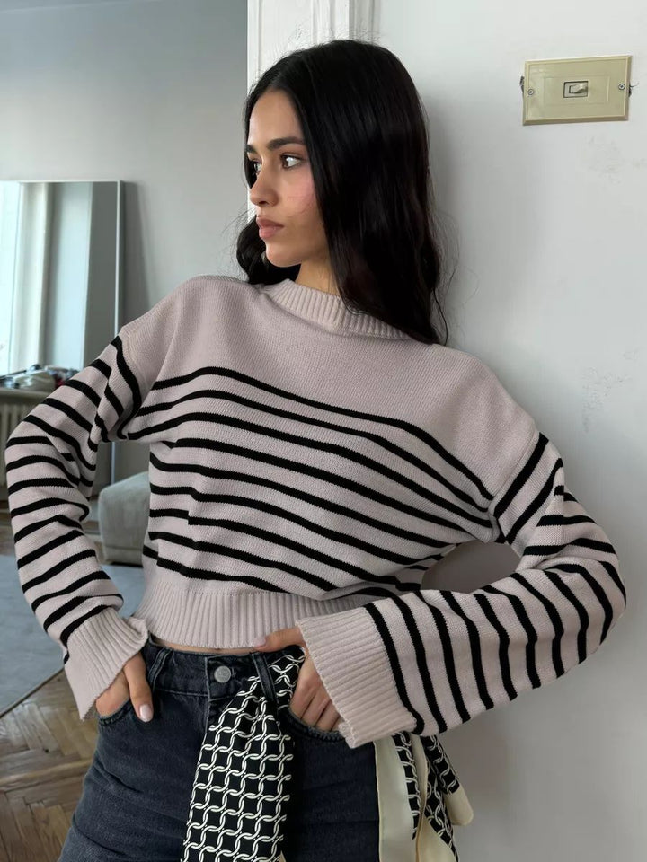 Dame grovstrik pullover med moderne stribemønster og rummelig snit Stilla