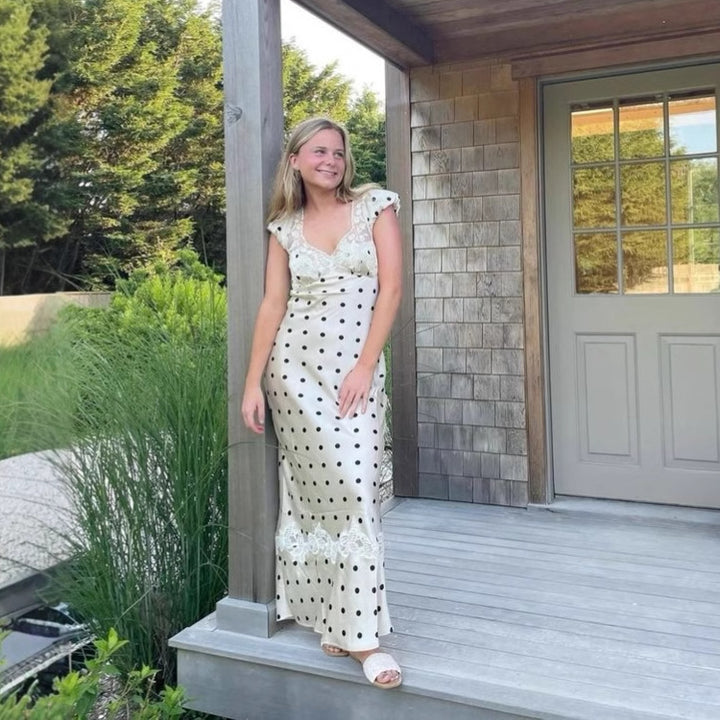 Dame maxikjole med elegant spidsindsatser og polka-dots Stilla