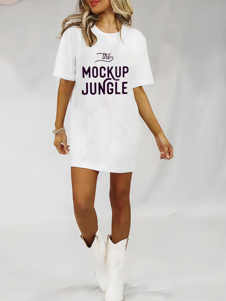 Dame Oversized T-Shirt med inspirerende tekst og iøjnefaldende grafisk design Skovae