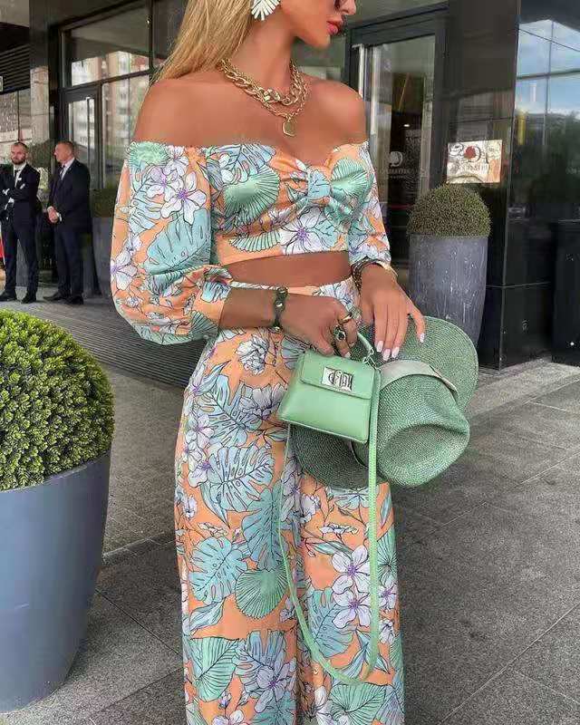 Dame Off-Shoulder Top med floralt print og afslappet pasform Stilla