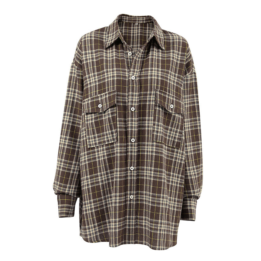 Dame ternet bluse i afslappet oversized snit med praktisk knap-design Stilla