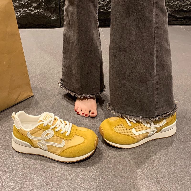 Dame Sneakers med åndbar mesh-overflade og moderne design Stilla