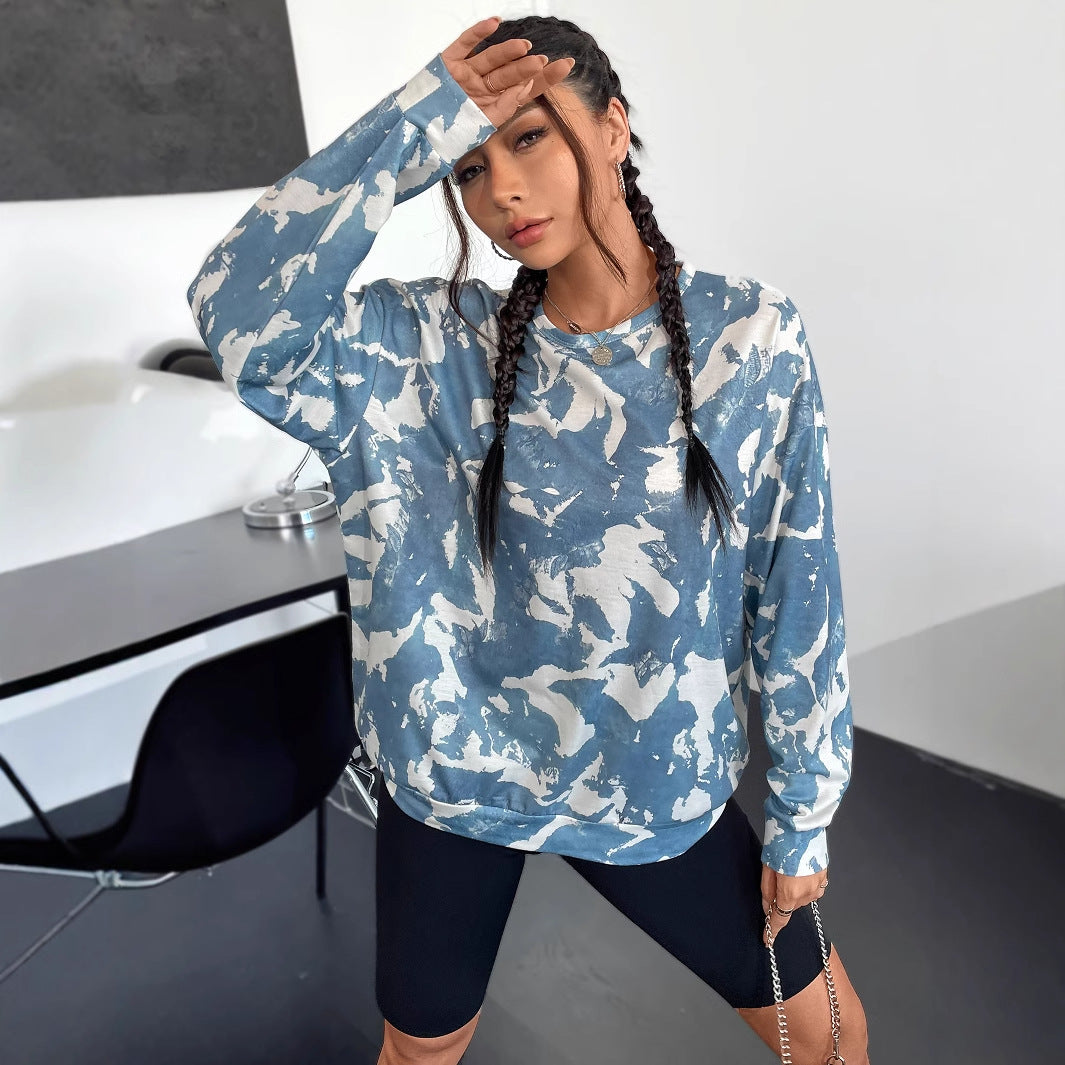 Kvinders afslappede sweatshirt med moderne camouflage mønster og oversized pasform Stilla