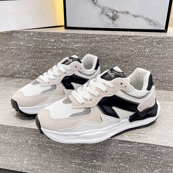 Dame Sneakers i sportsligt-elegant design med åndbare materialer og komfortabel dæmpning Stilla