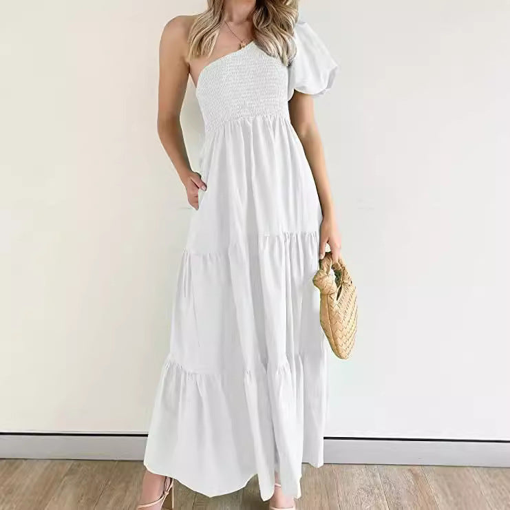 Dame Off-Shoulder Maxikjole med voluminøse ærmer og flæsedetaljer Stilla