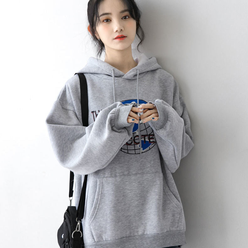 Kvinders hoodie med moderne verdenskortdesign Skovae