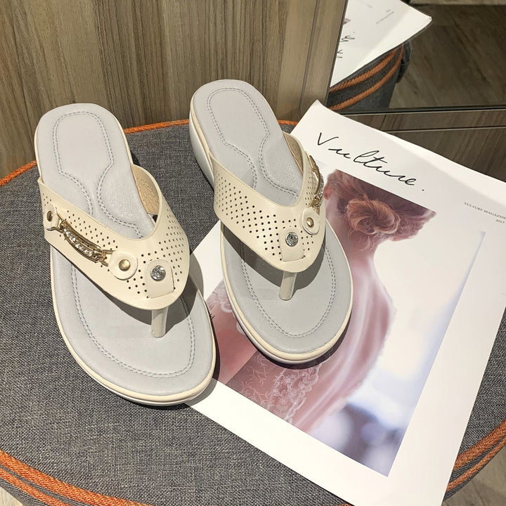 Dame komfortable tæer-sandaler med dekorative detaljer og ergonomisk fodseng Stilla