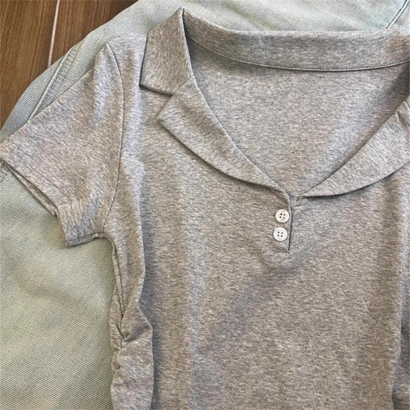 Femme Soft Casual Polo shirt med knapdetalje Stilla