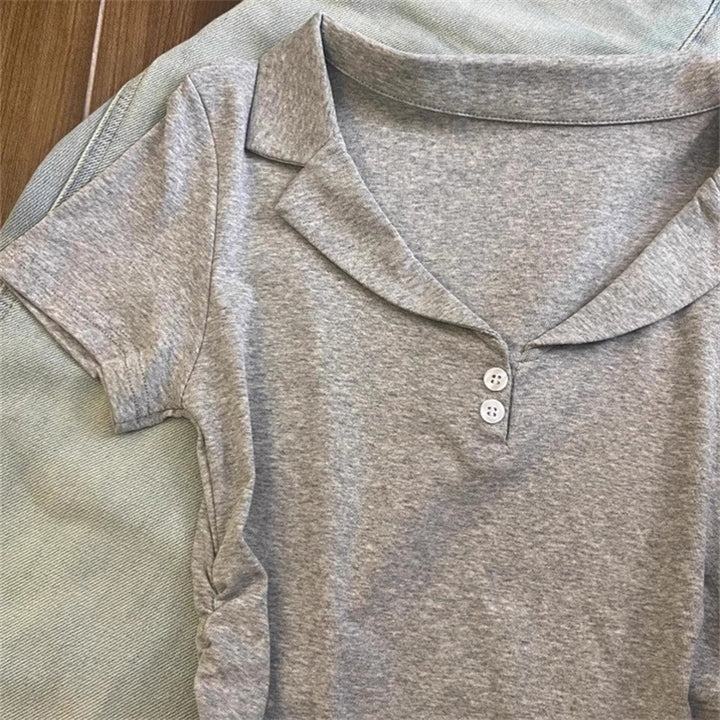 Femme Soft Casual Polo shirt med knapdetalje Stilla