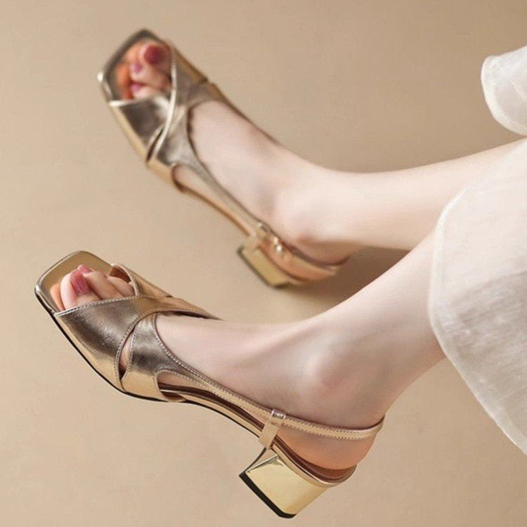 Dame Slingback Sandaler med moderne krydsbånd-design og komfortabel blokhælhæl Stilla