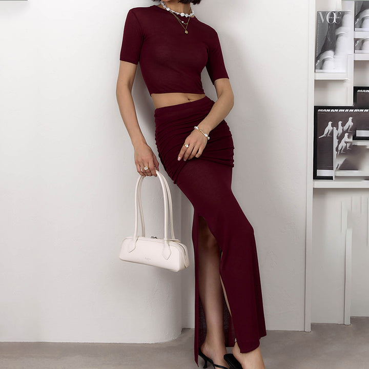 Dame sæt bestående af cropped top og høj split nederdel med flæsedetaljer Stilla