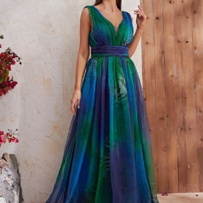 Dame elegant maxikjole med flydende chiffon-overdel og V-udskæring Stilla