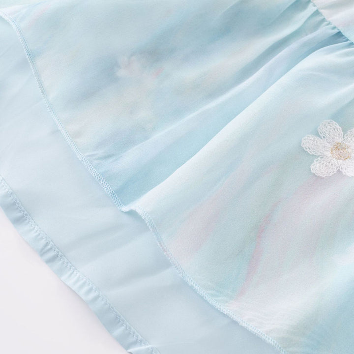 Dame sommerkjole med flæsedetaljer og blomsterdesign Stilla