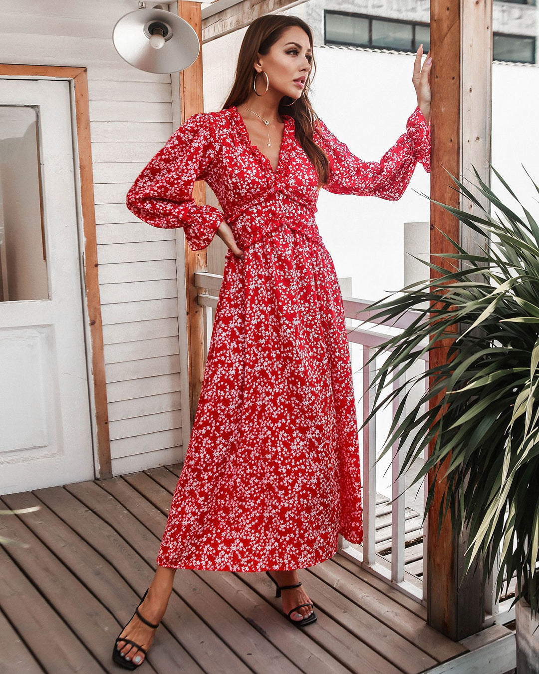 Dame Maxi-kjole med blomstret design og voluminøse ærmer Stilla