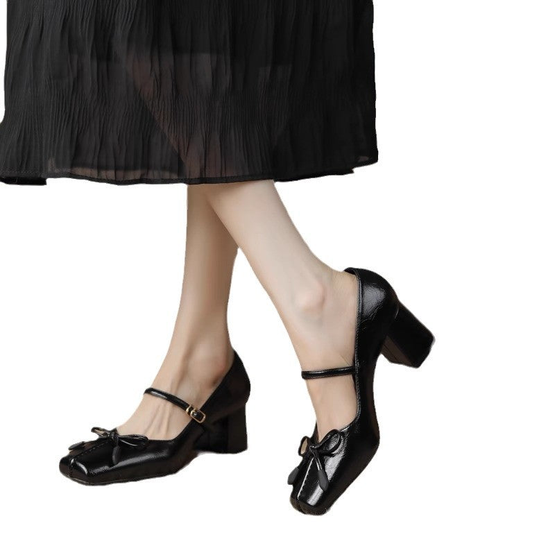 Dame blokhæle Mary Jane pumps med sløjfede accent Stilla