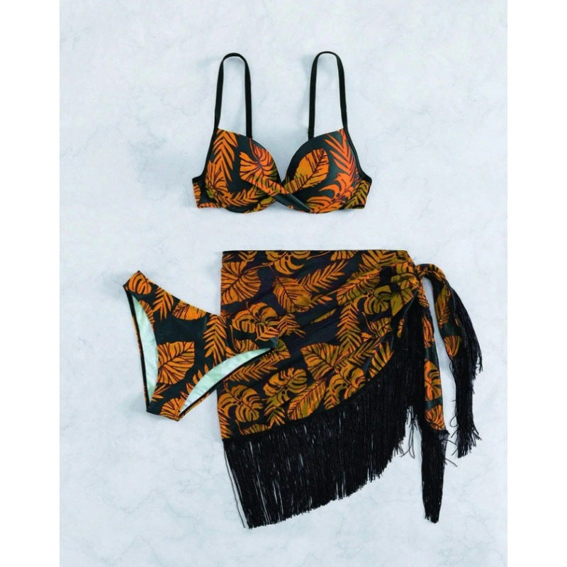 Dame bikini kombination med raffineret indpakningsdesign og frynset kant Stilla