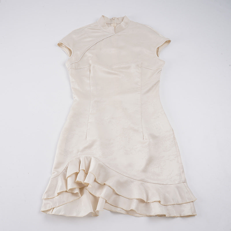 Dame elegant wrap dress with romantic ruffle hem and high collar Skovae