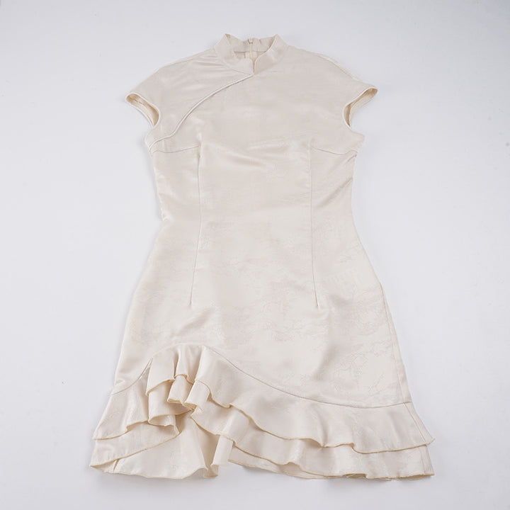 Dame elegant wrap dress with romantic ruffle hem and high collar Skovae