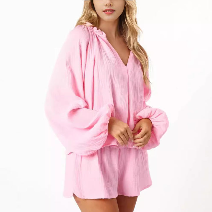 Dame let kortærmet loungewear-sæt med vide ærmer og V-hals Stilla
