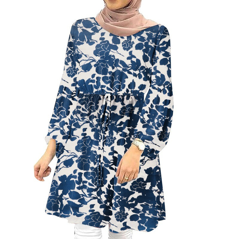 Dame blomsterkjole i elegant snit Stilla