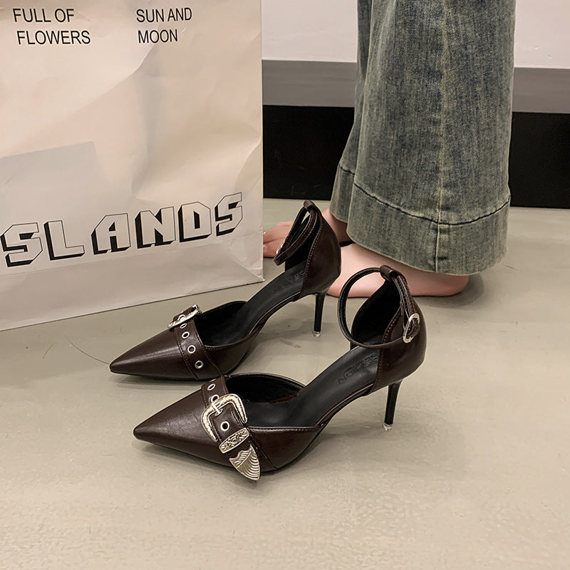 Dame Slingback-pumper med spidse tåområde og spænde-detalje Stilla
