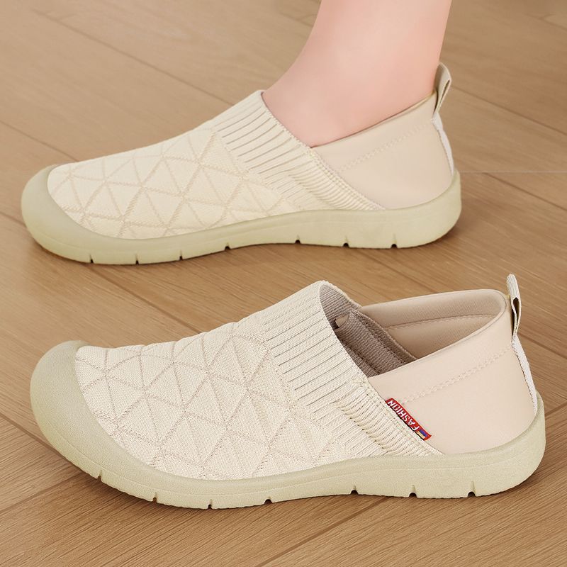 Dame Komfortable Slip-On Clogs med innovativt design Stilla