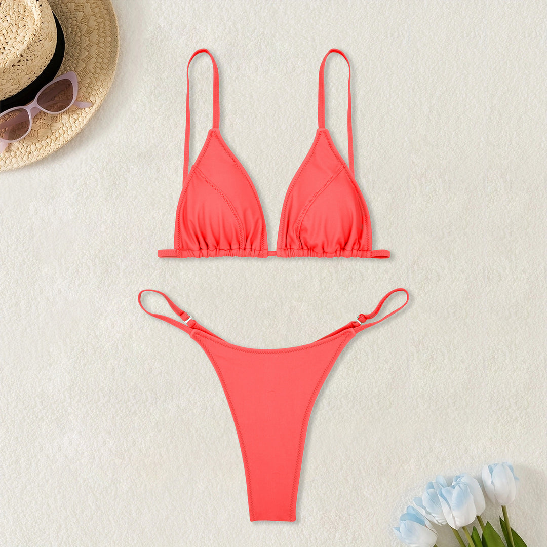 Dame Triangle-Bikini med minimalistisk design og feminint snit Stilla