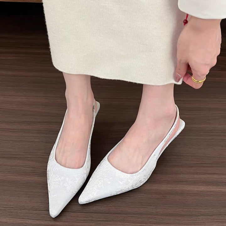 Dame Spidse-Pumps med Elegant Udsnit-Design Stilla