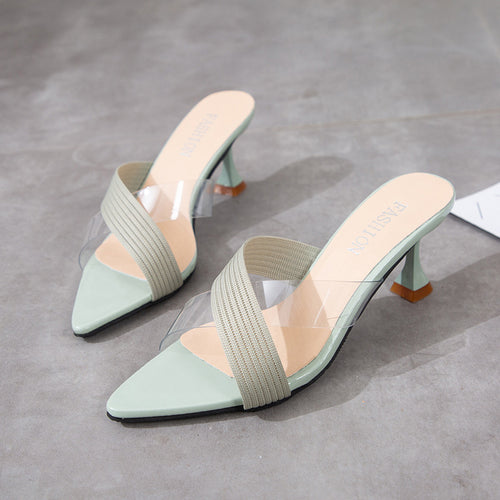 Dame mode Slingback-pumps med et stilfuldt snit og elegant remdesign Stilla