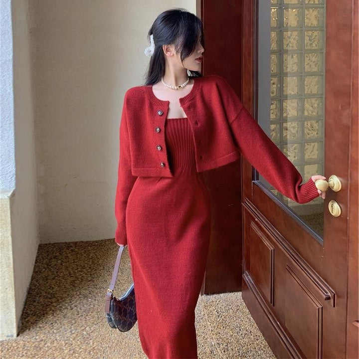Femme Cozy Knit Midi Kjole og Cardigan Sæt Stilla